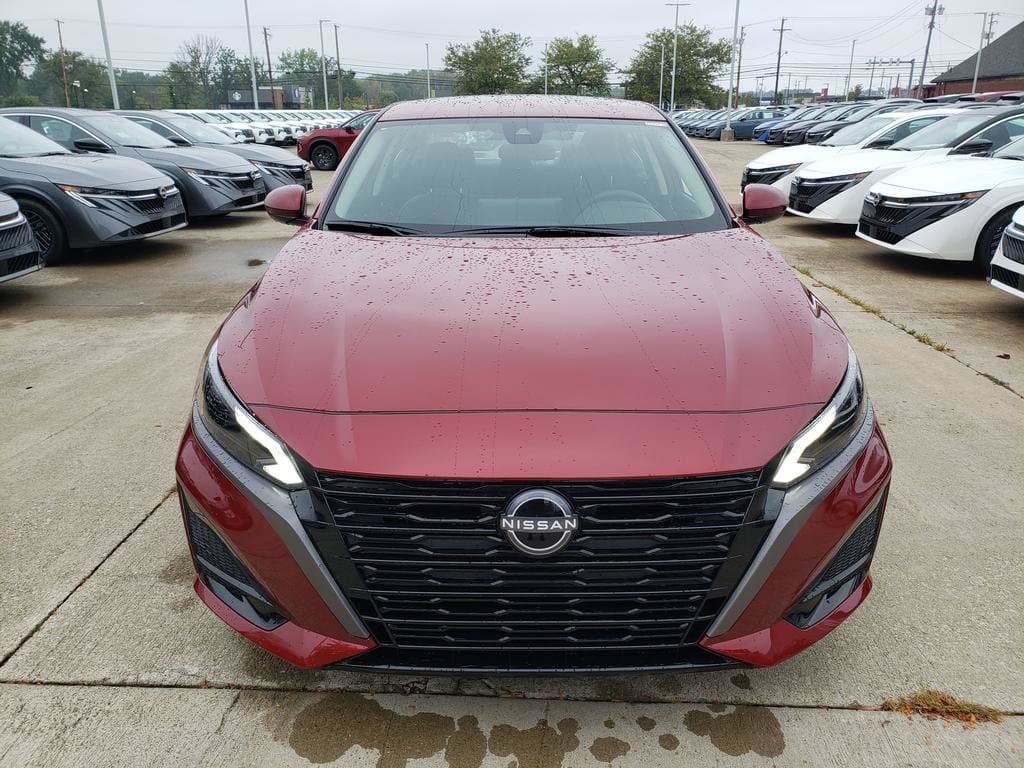 Photo 2 of 2026 Nissan Altima 2.5 SV