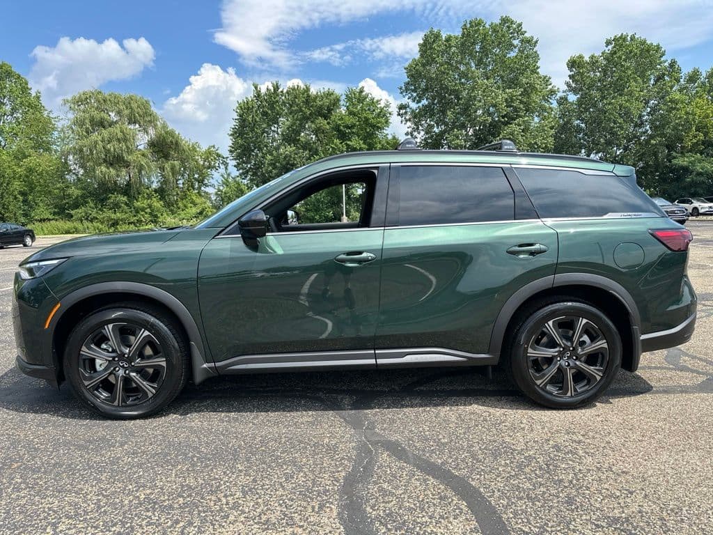 2027 INFINITI QX60 Autograph - Image 2