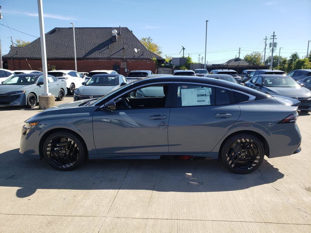2027 Nissan Sentra SR - Image 4