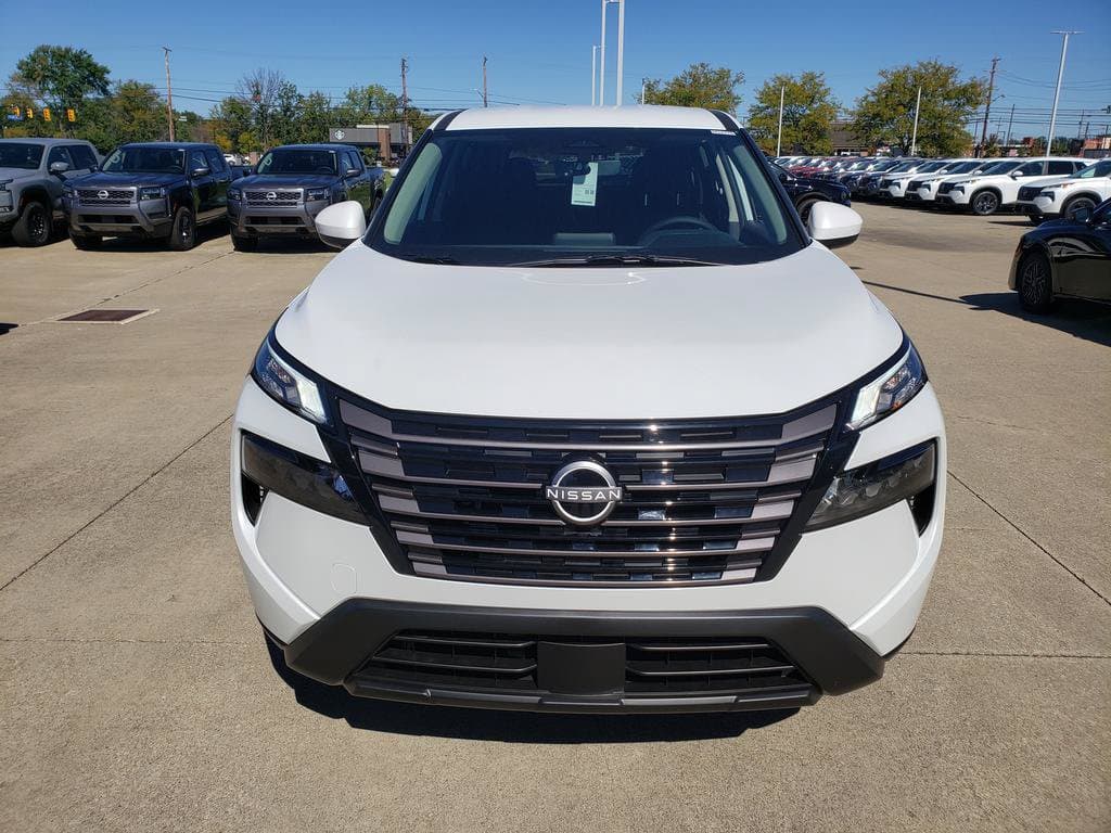 2026 Nissan Rogue SV - Image 2