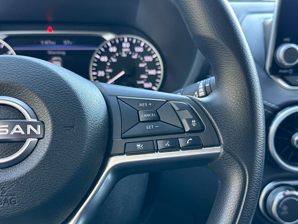 Photo 4 of 2024 Nissan Sentra SV