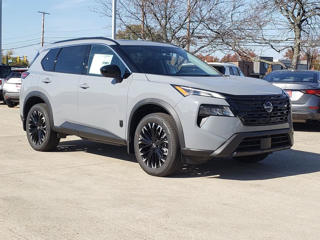 2027 Nissan Rogue Dark Armor - Main Image