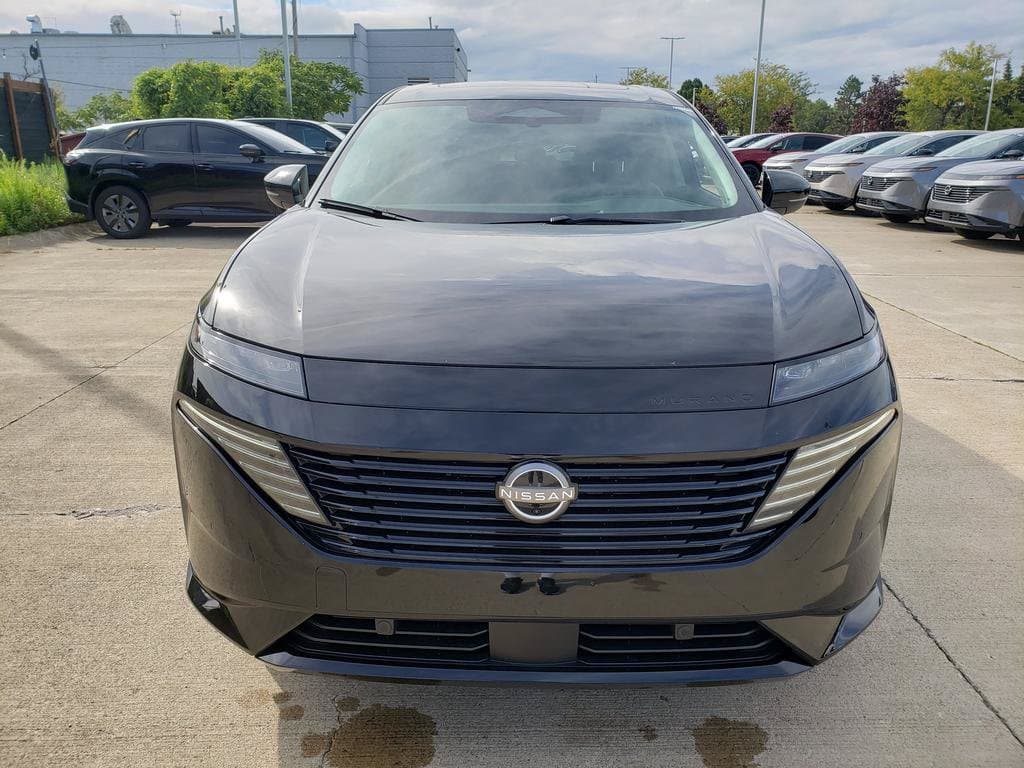 2027 Nissan Murano Platinum - Image 2