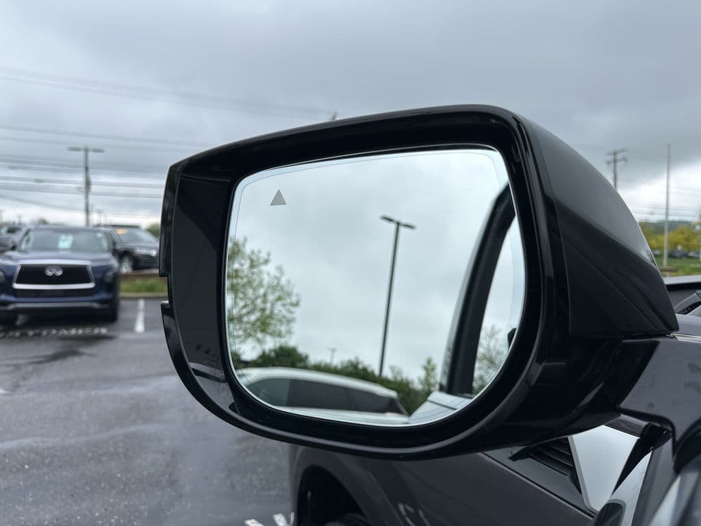 2026 INFINITI QX80 PURE - Image 3