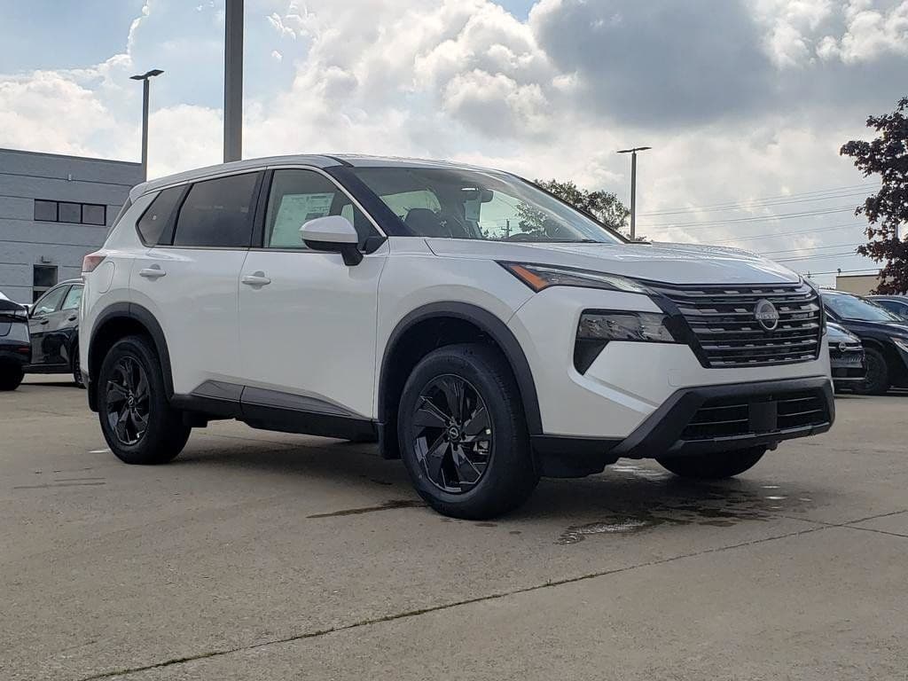 2026 Nissan Rogue SV - Main Image