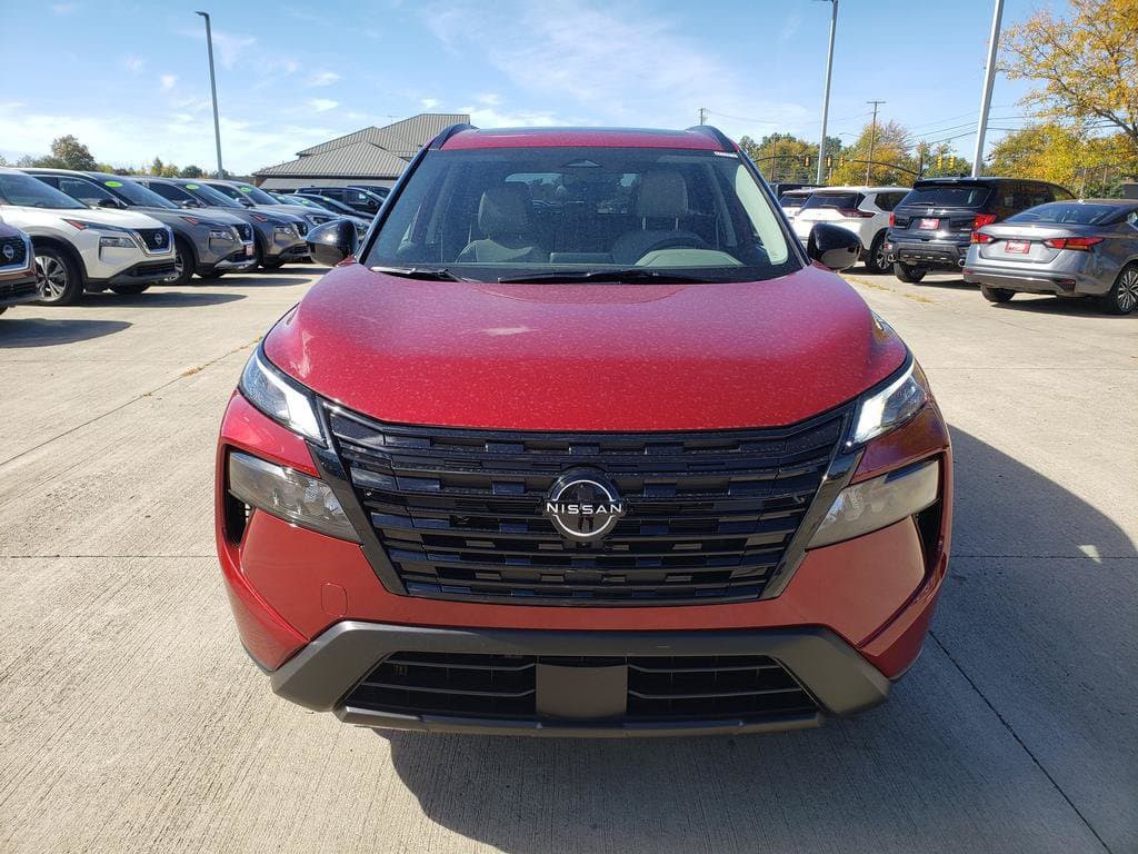 2027 Nissan Rogue Dark Armor - Image 2