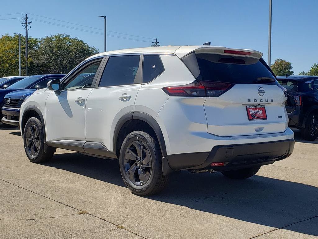 2026 Nissan Rogue SV - Image 5