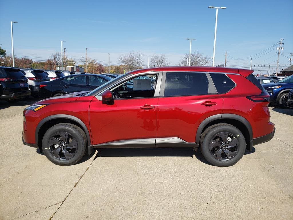 2027 Nissan Rogue SV - Image 4