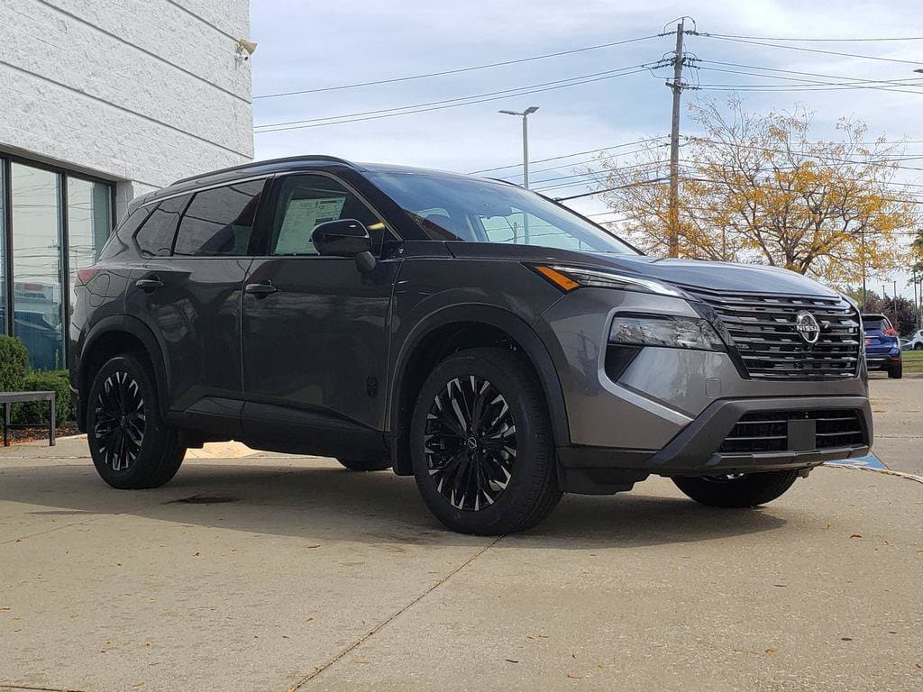 2027 Nissan Rogue Dark Armor - Main Image
