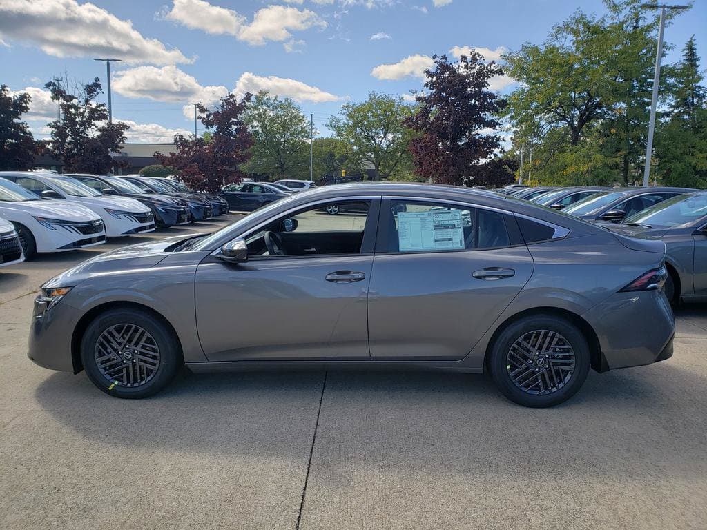 2027 Nissan Sentra SV - Image 4
