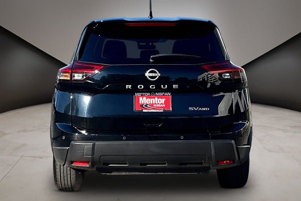 2024 Nissan Rogue SV - Image 5