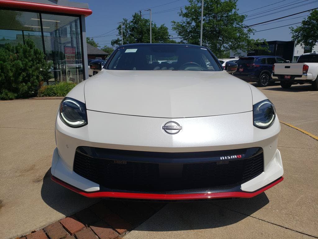 2026 Nissan Z NISMO - Image 2