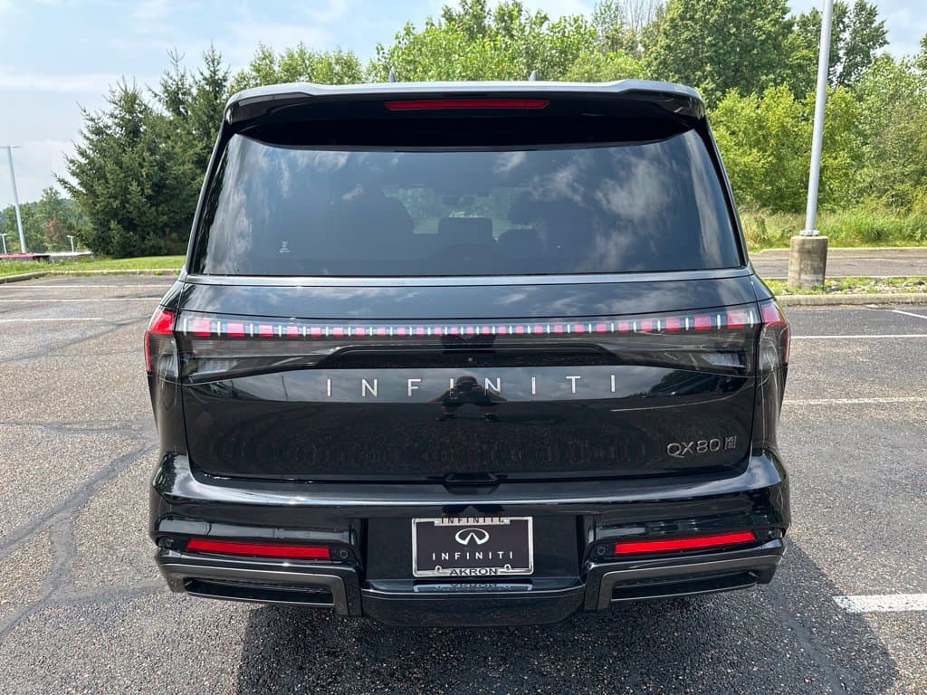 2027 INFINITI QX80 AUTOGRAPH - Image 4