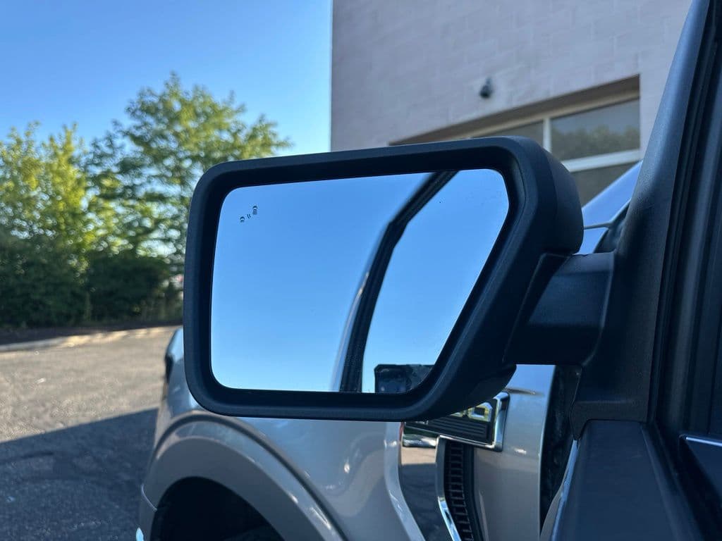 2025 Ford F-150 XLT - Image 3