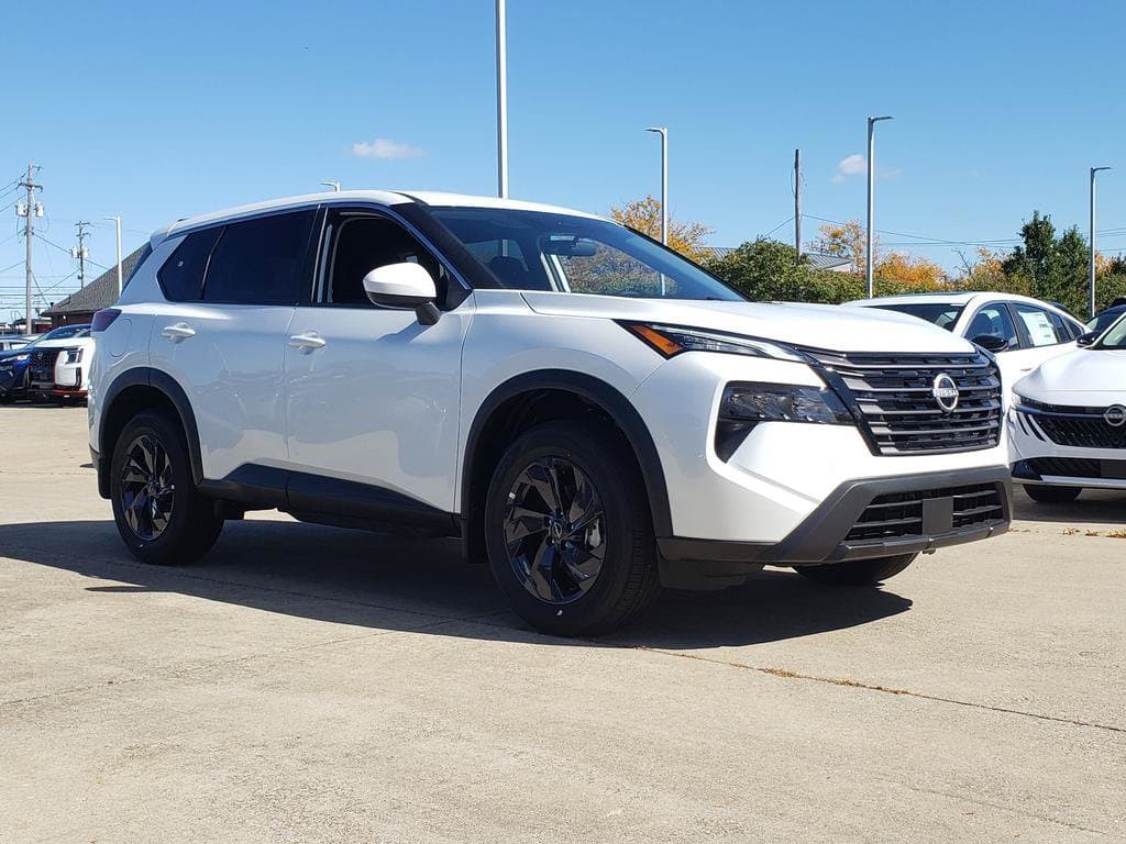 2026 Nissan Rogue SV - Main Image