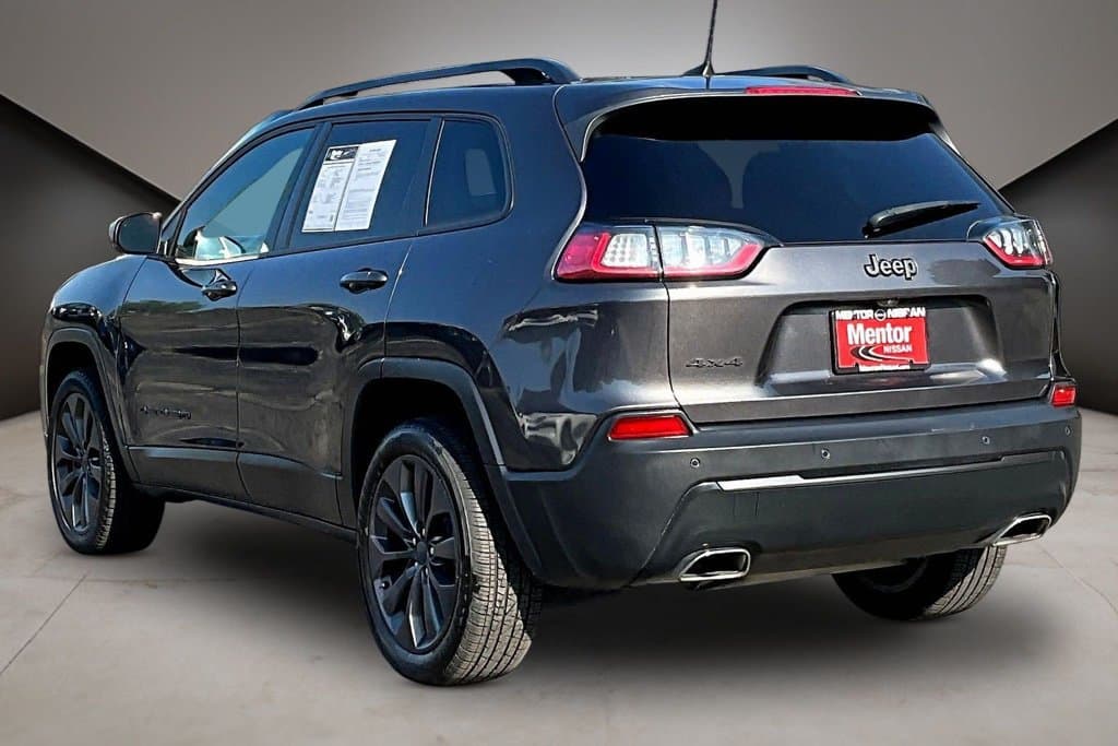 2021 Jeep Cherokee Latitude Lux - Image 4
