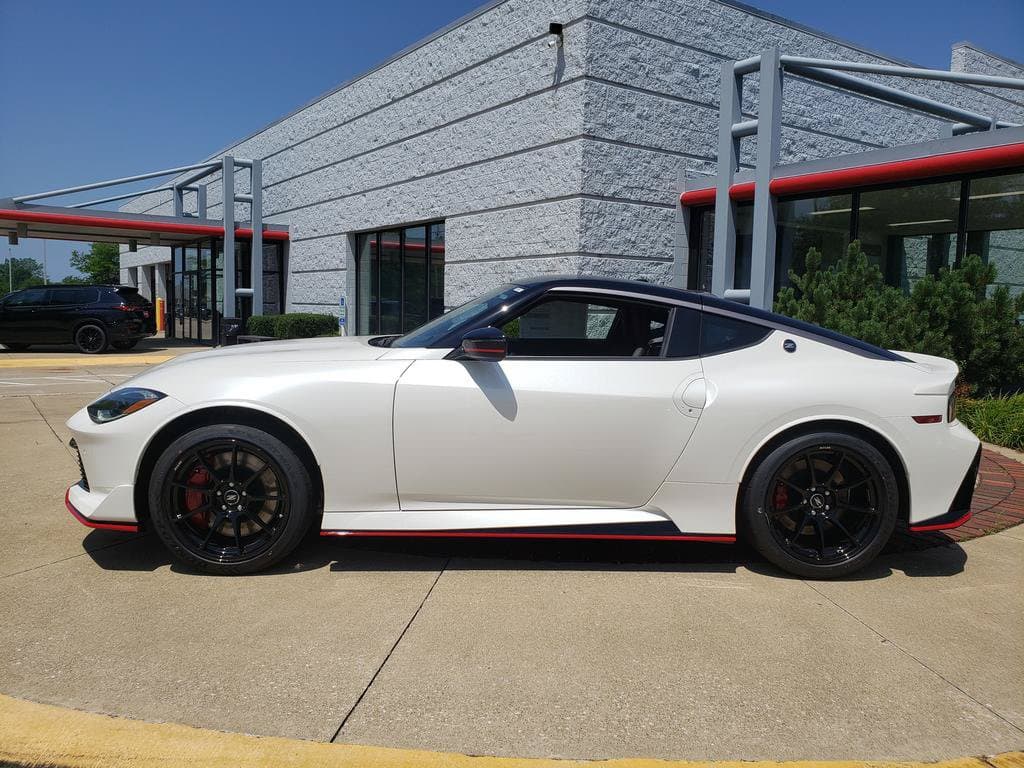 2026 Nissan Z NISMO - Image 4