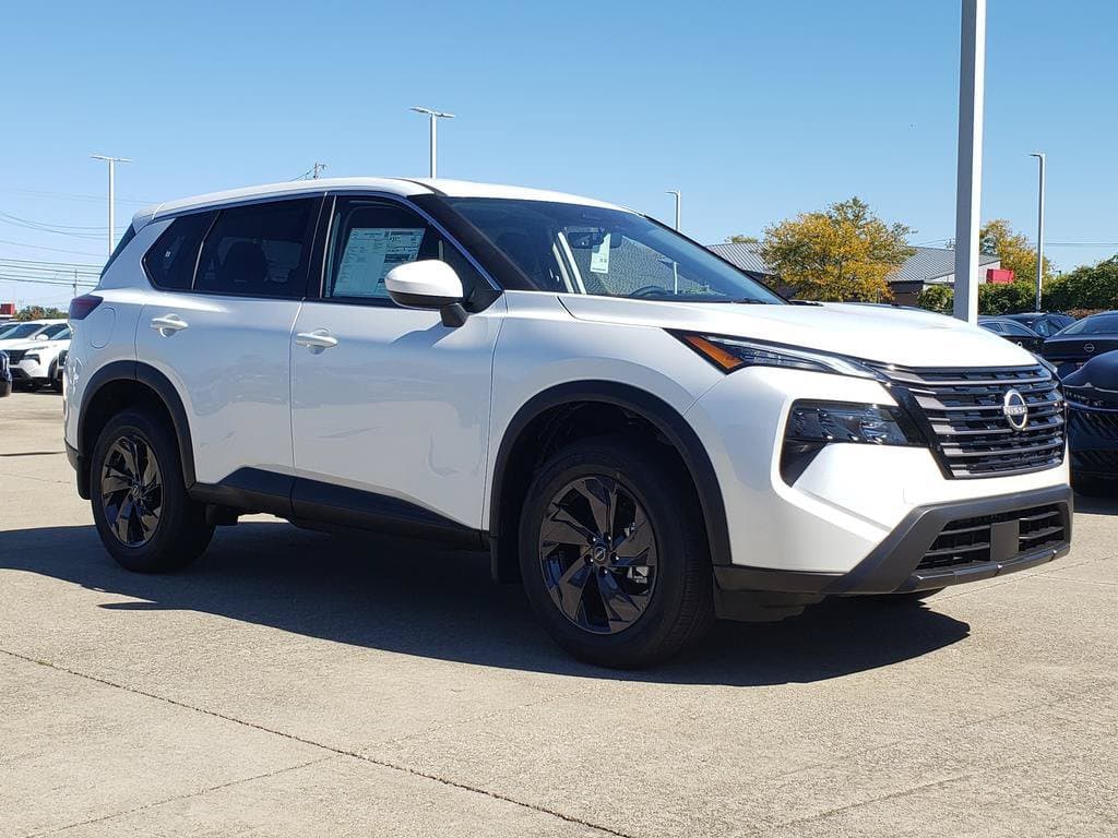 2026 Nissan Rogue SV - Main Image