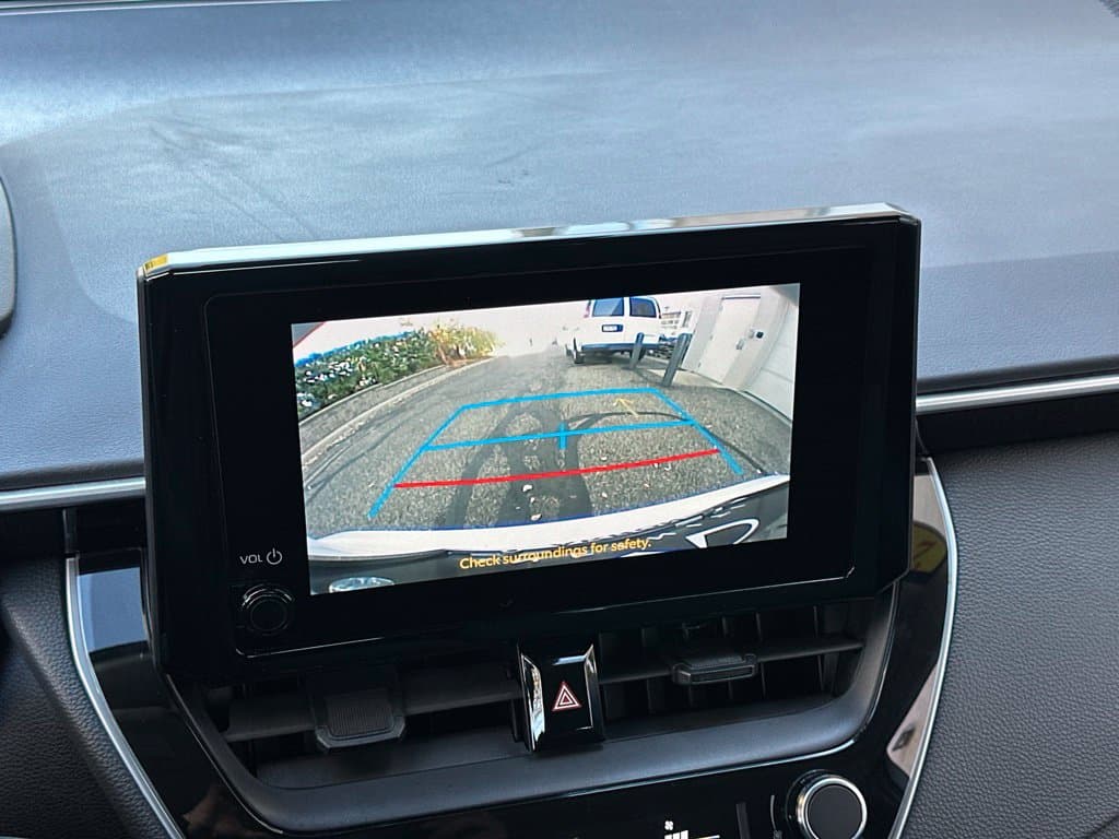 2024 Toyota Corolla LE - Image 4
