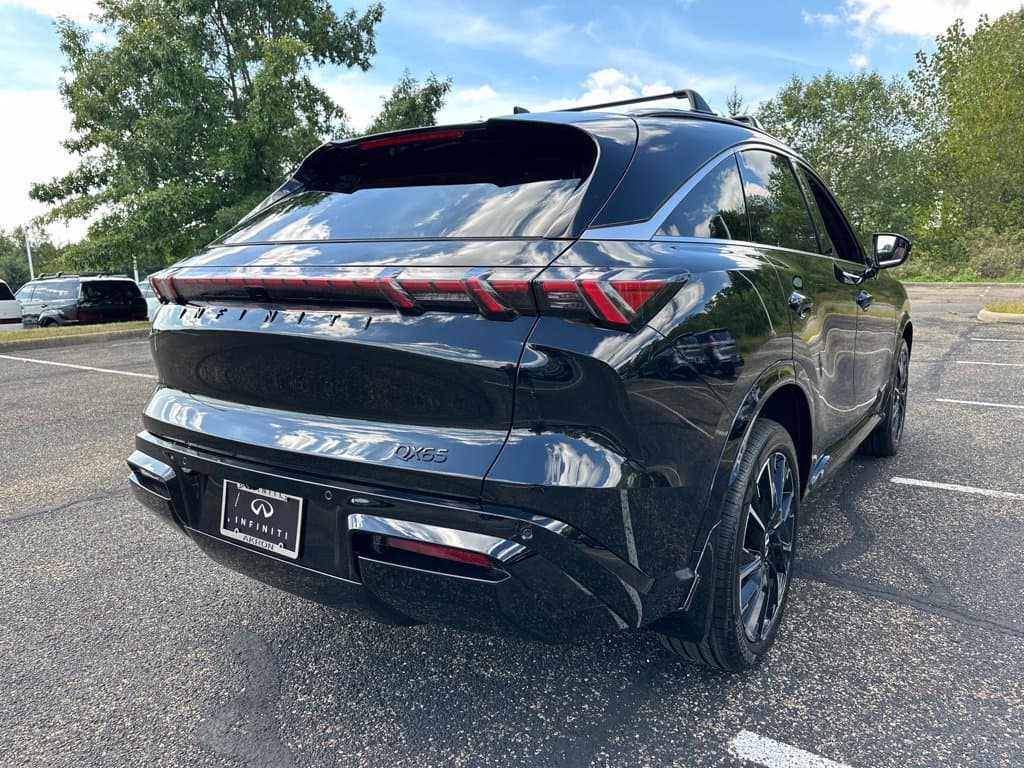 2027 INFINITI QX65 AUTOGRAPH - Image 5