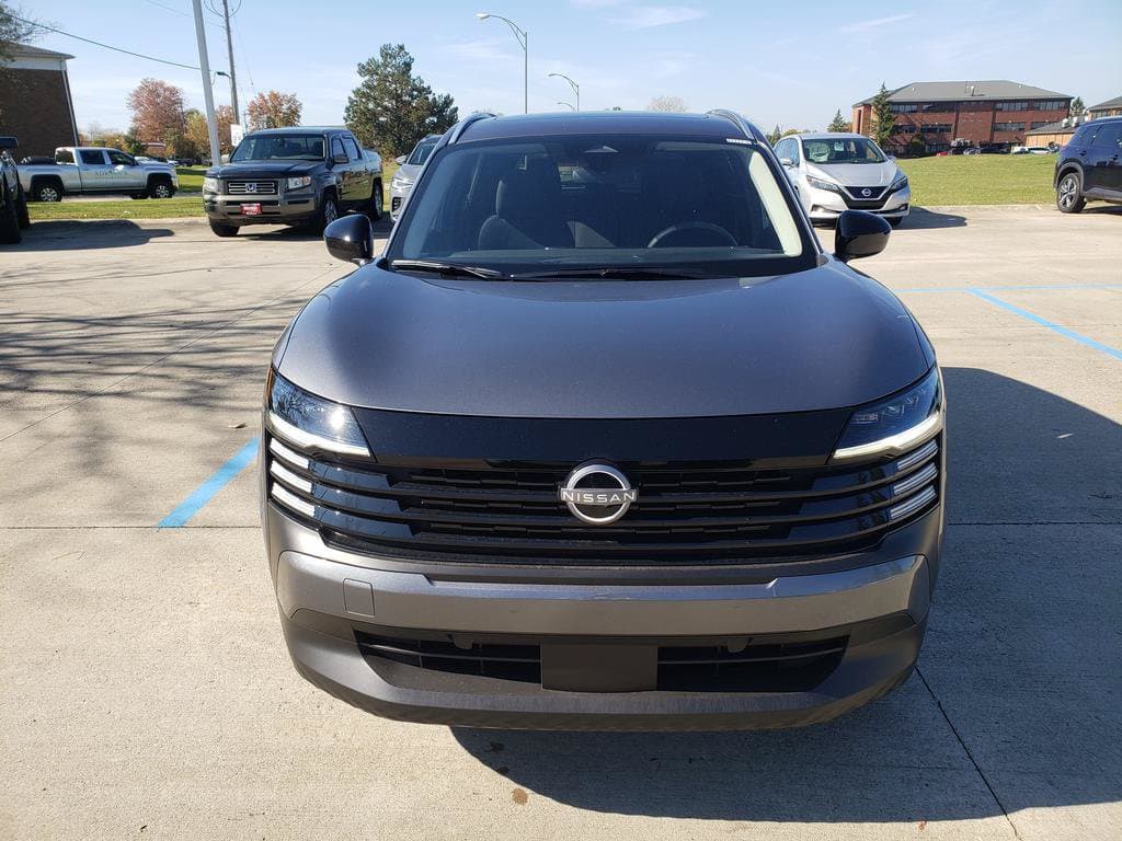 2027 Nissan Kicks SV - Image 2