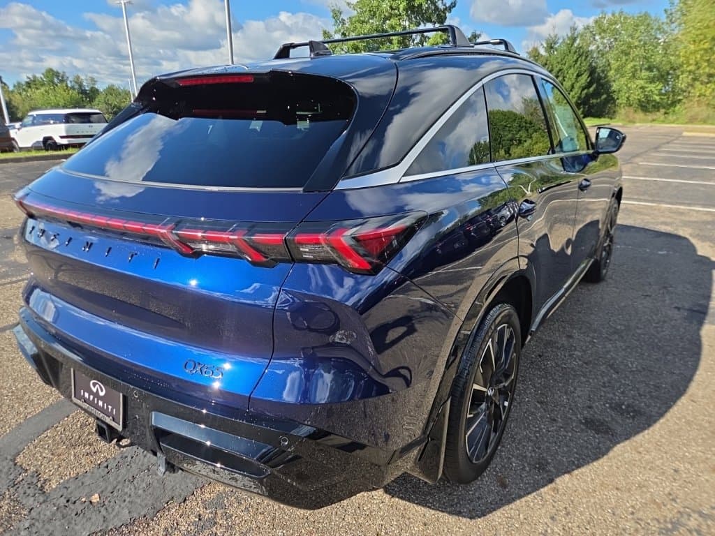 2027 INFINITI QX65 AUTOGRAPH - Image 5