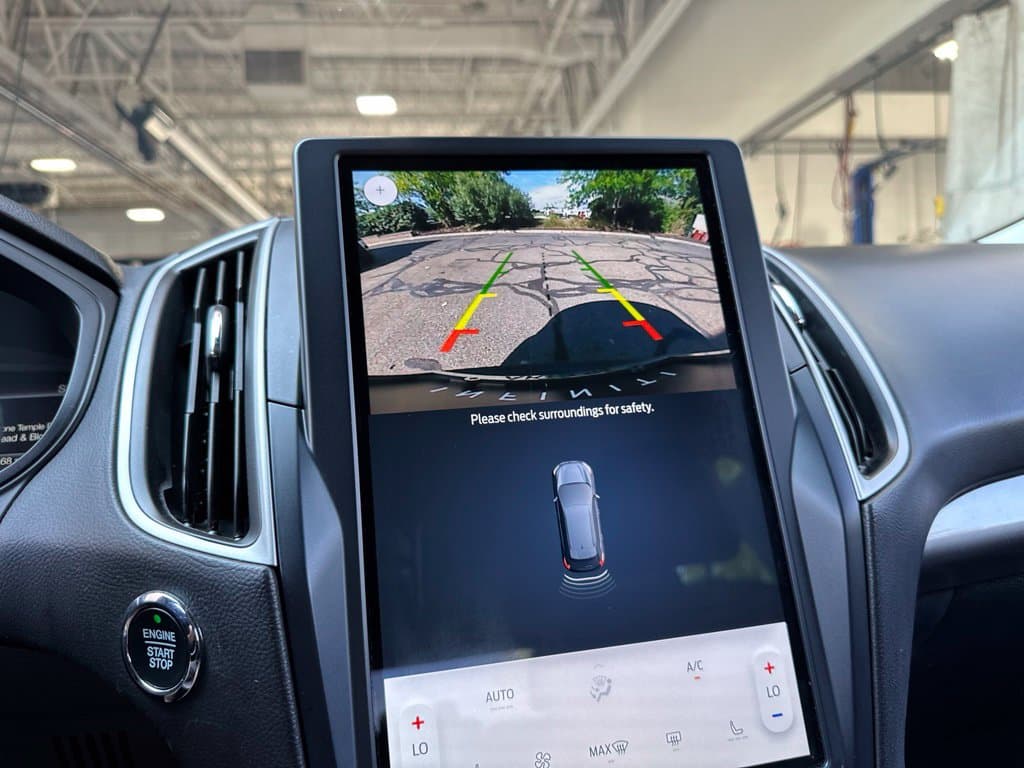 2023 Ford Edge SEL - Image 5