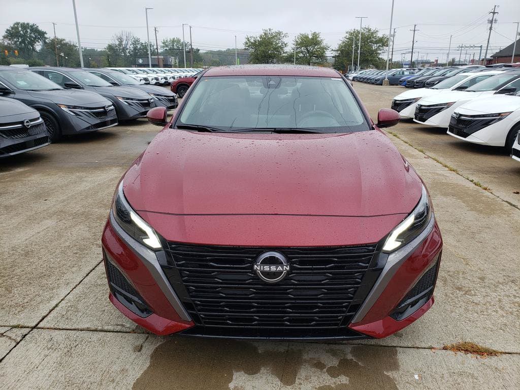 Photo 2 of 2026 Nissan Altima 2.5 SV