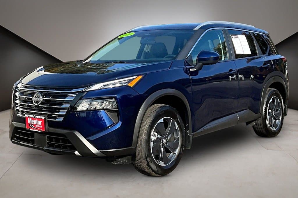 2026 Nissan Rogue SV - Image 3
