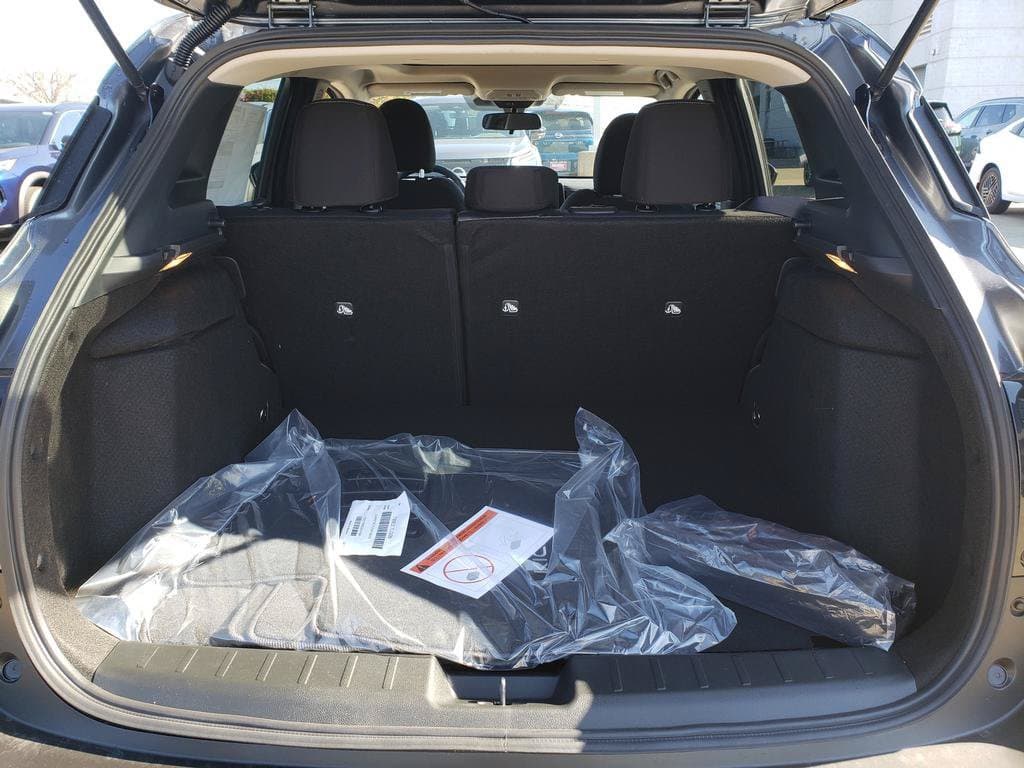 2027 Nissan Kicks SV - Image 5