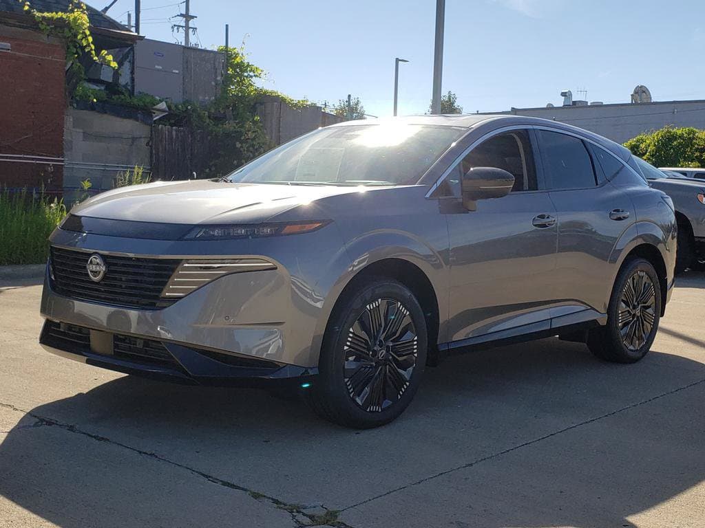 2027 Nissan Murano Platinum - Image 3