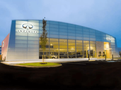 2023 INFINITI QX60 LUXE - Image 2